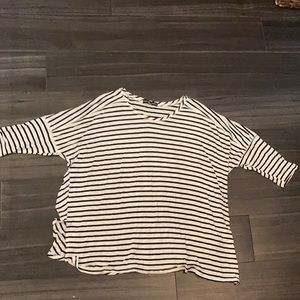 Kim & Cami striped flowy tee